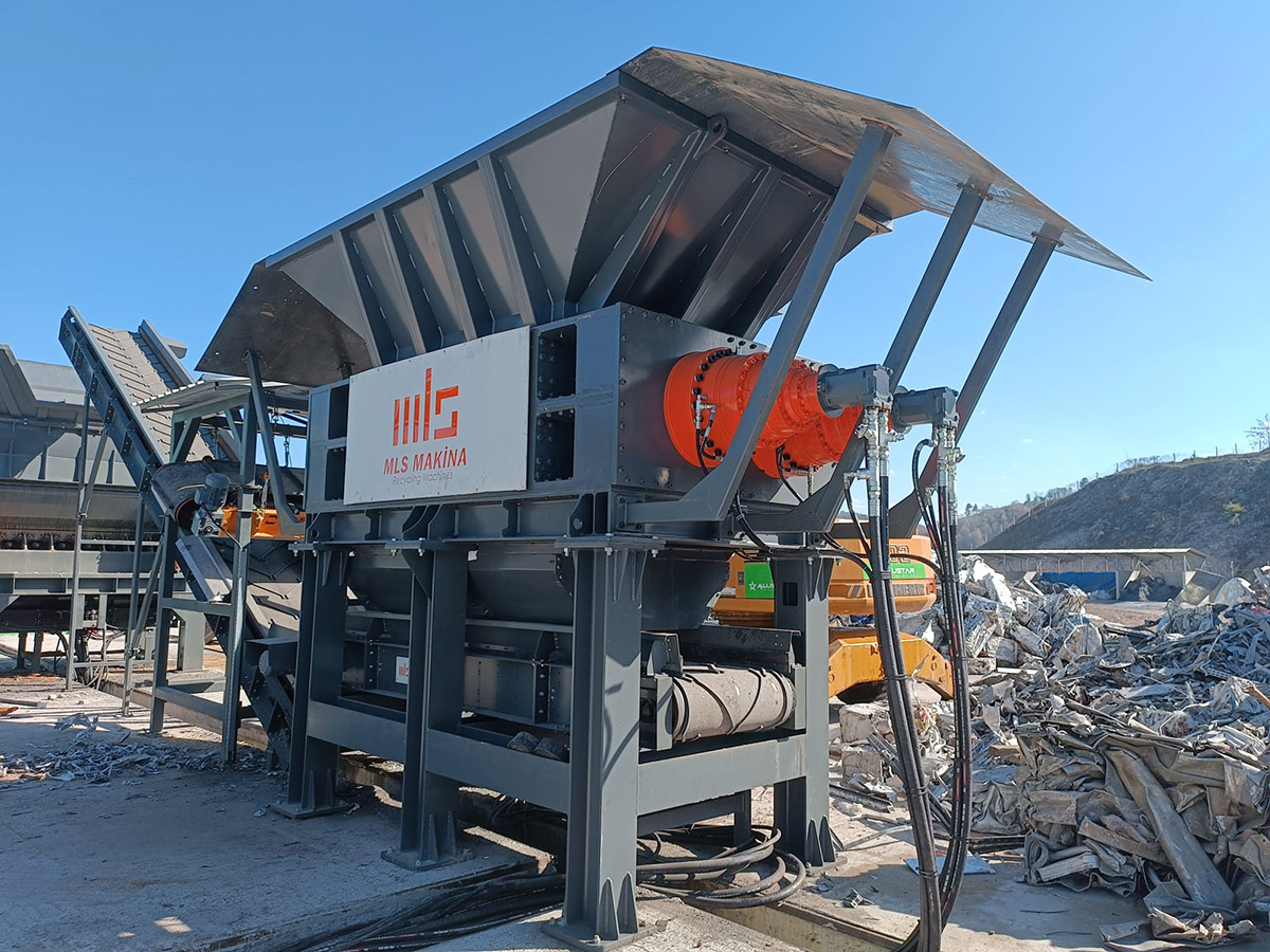 Çift Şaftlı Kırıcı 2 - MLS Makina